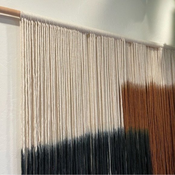 Anthropologie Large XL Boho Tapestry Macrame Woven Dyed Yarn Wall Hanging - 60" - Picture 8 of 10